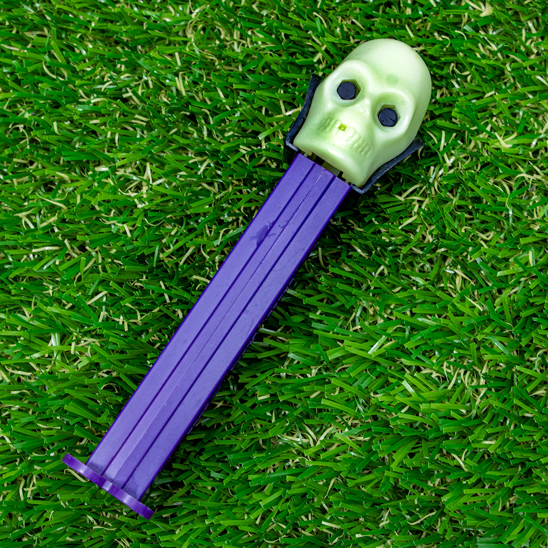 Dr. Skull Pez Dispenser (Pez Candy, 1971)