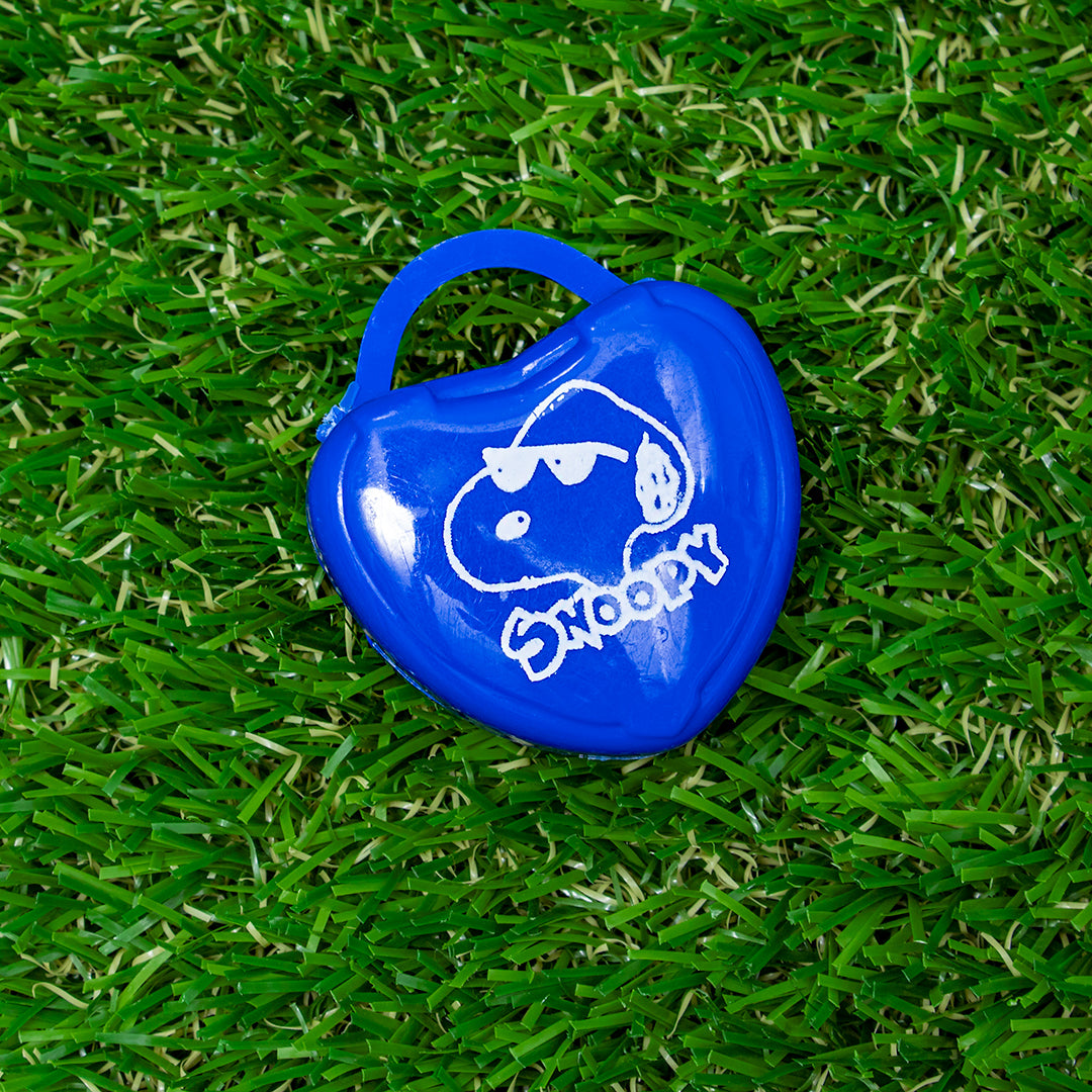 Peanuts by Schulz: Snoopy Pocket Pencil Sharpener