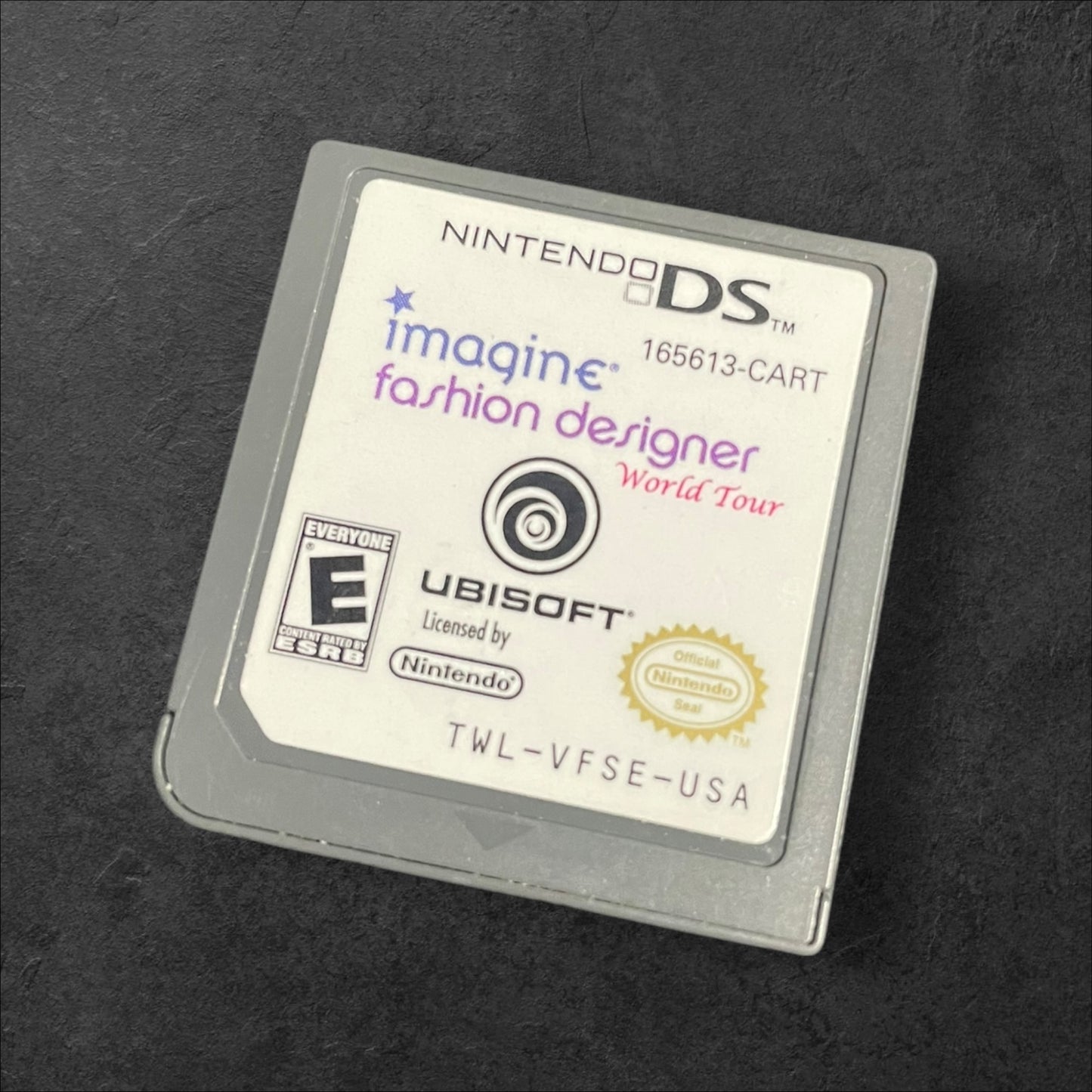 Imagine: Fashion Designer: World Tour (Nintendo DS, 2009)