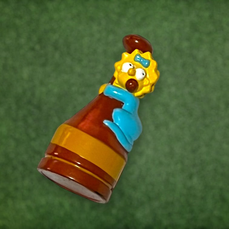 The Simpsons Maggie Red Pawn Chess Piece Figurine (20th Century Fox, 2001)