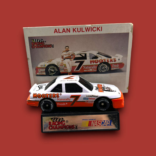 Racing Champions NASCAR: #7 Alan Kulwicki (Racing Champions Inc. 1992)